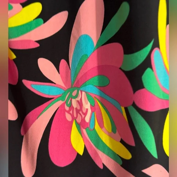 Trina Turk Multicolor Floral Print Halter Mini Dress Size L - Picture 7 of 7